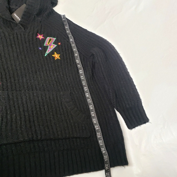 Torrid Raglan Hoodie Pullover Black Embroidered Stars Bolt Size 0 Large 12 NWT - Picture 13 of 15